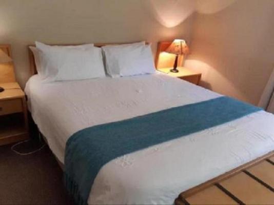 Room image 2