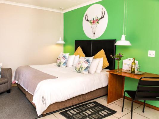 Room image 3