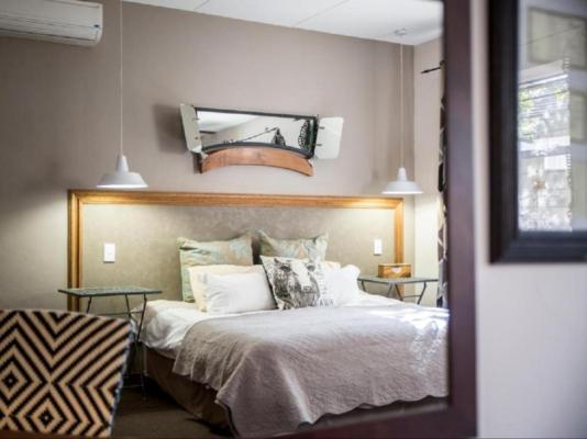 Room image 6