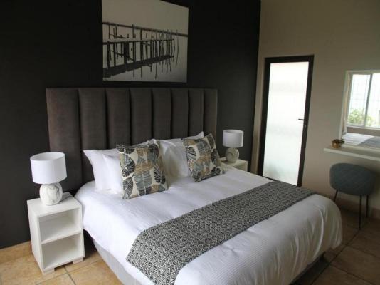 Room image 5