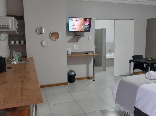 Room image 23