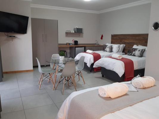 Room image 24