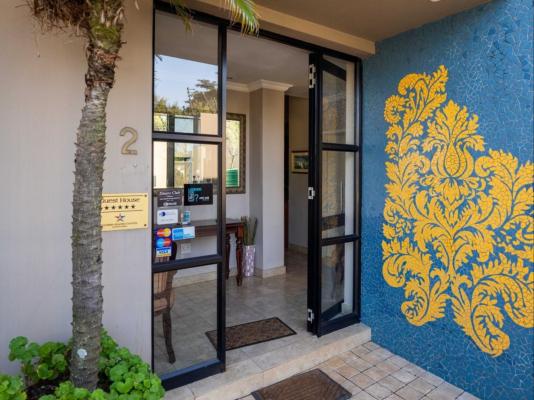 Fatmols Executive Lodges South Africa - 206234