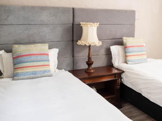 Fatmols Executive Lodges South Africa - 206278