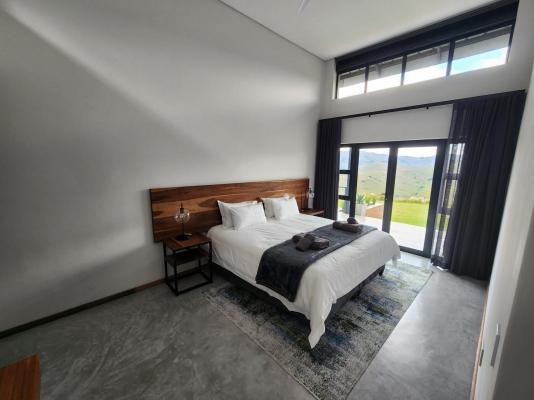 Room image 6