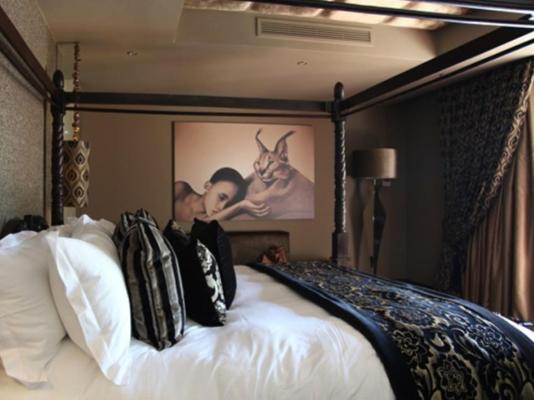 Room image 3