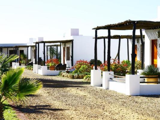 Inverdoorn Game Reserve - 206812