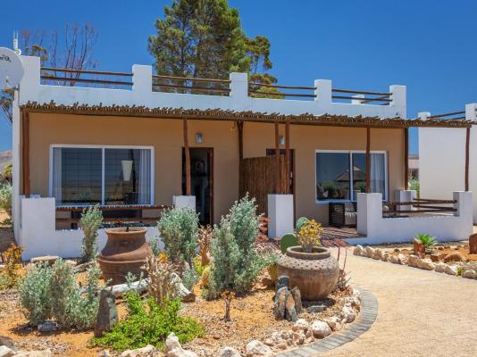 Inverdoorn Game Reserve - 206818