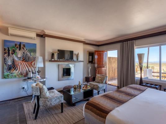 Inverdoorn Game Reserve - 206819