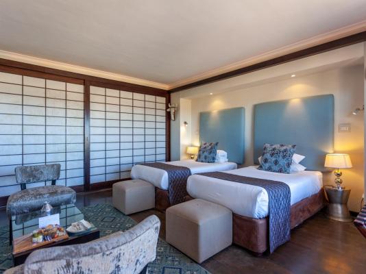 Inverdoorn Game Reserve - 206823