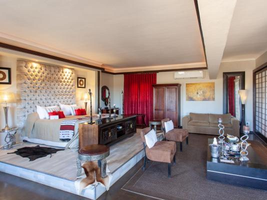 Inverdoorn Game Reserve - 206828