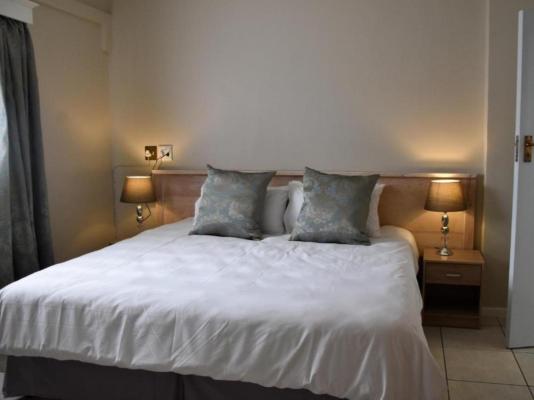 34 on Lincoln Guesthouse - 207096