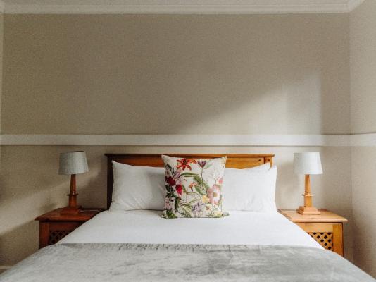 Room image 3
