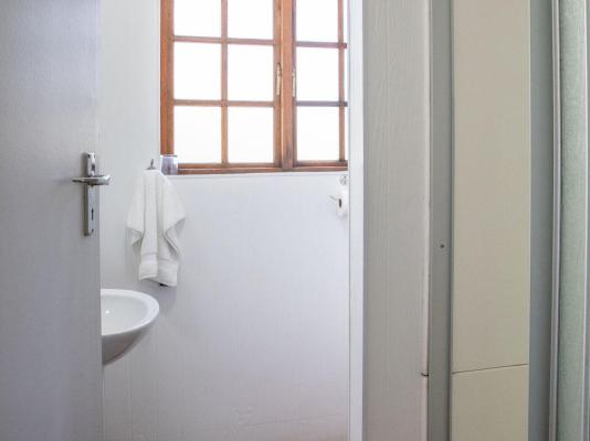 Room image 2