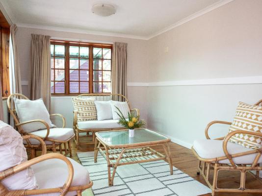 Room image 3