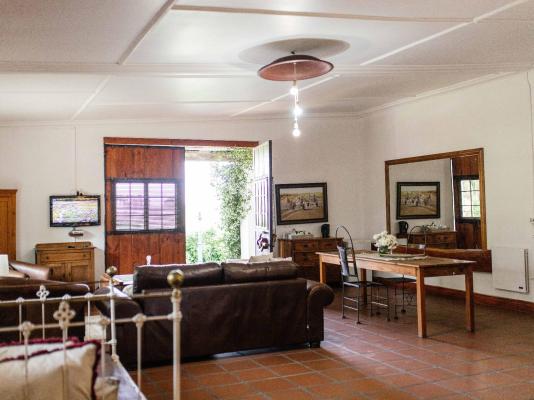 Room image 30