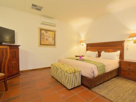 Room image 5