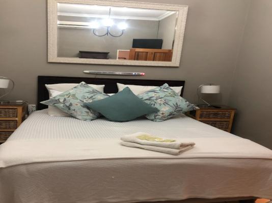 Room image 12
