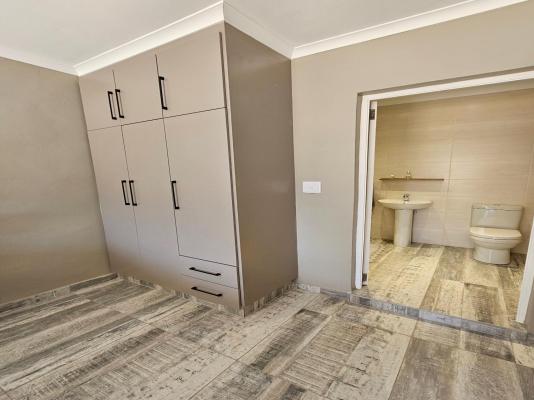 Armagh Guest House - 208235