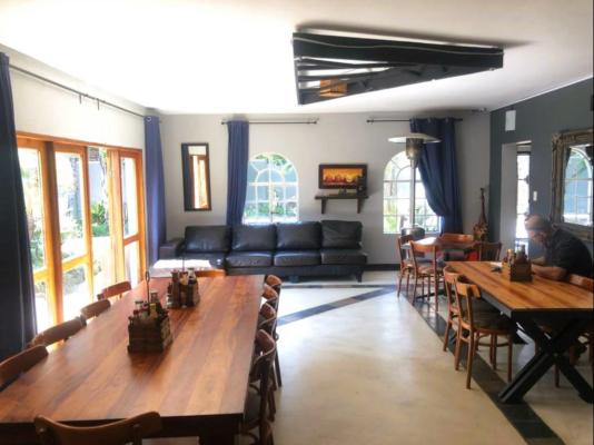 Footprints Lodge - 208411