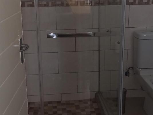 Room image 1