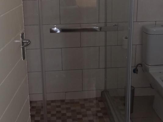 Room image 1