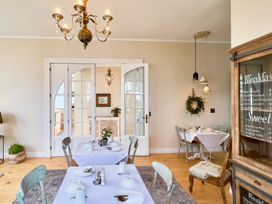 Brigadoon Boutique Guesthouse - 208547