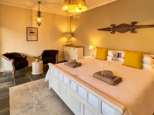 Room image 2