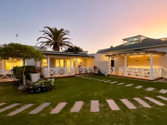Brigadoon Boutique Guesthouse - 208558