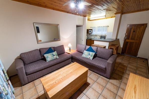 Gooderson Drakensberg Gardens & Golf & Spa Resort - 208593