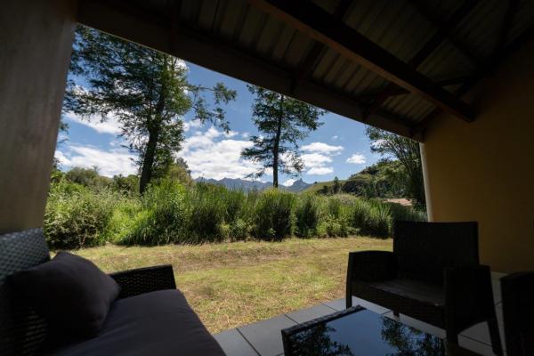 Gooderson Drakensberg Gardens & Golf & Spa Resort - 208606