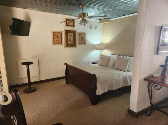 Room image 2