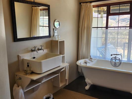Room image 7
