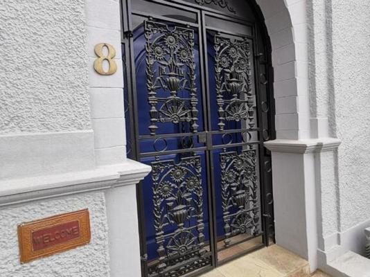 Dawson Manor Guest House - 208968