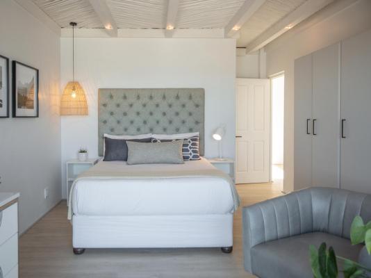 Room image 1