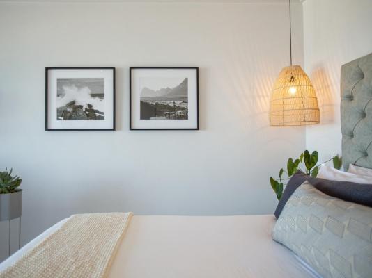 Room image 4
