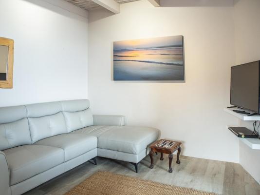 Room image 1