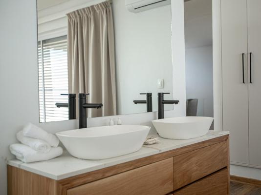 Room image 5