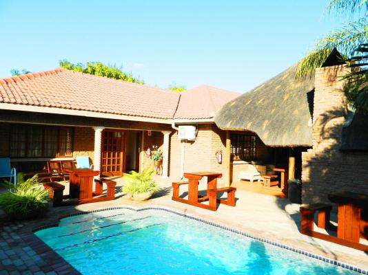 The Bushmen Inn - 209233