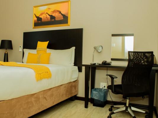 Room image 5