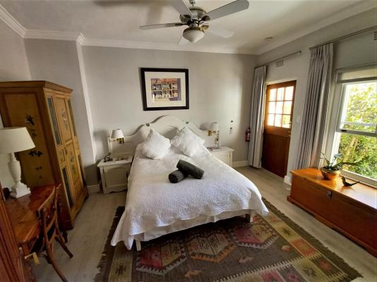 The Cheriton Guest House - 210500