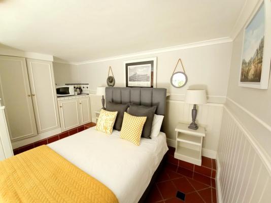 The Cheriton Guest House - 210504
