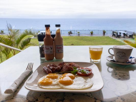305 Guest House  - 210520