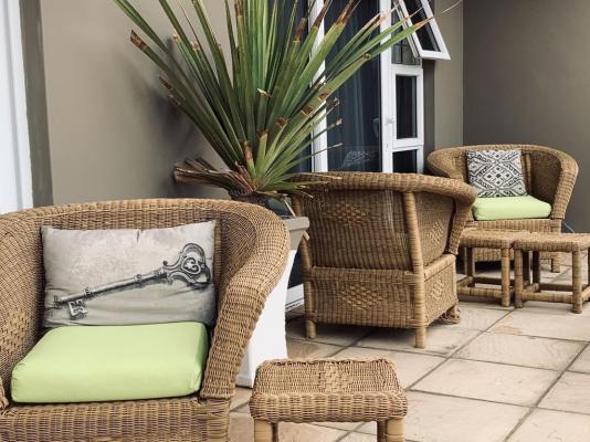 305 Guest House  - 210522