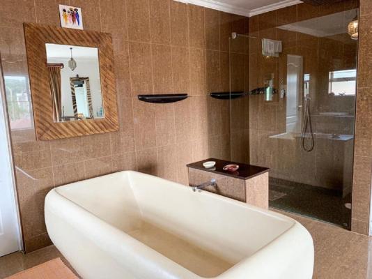 305 Guest House  - 210543