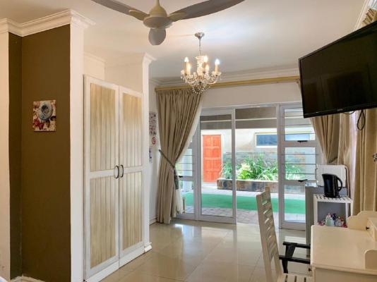 305 Guest House  - 210576