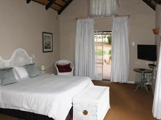Room image 4