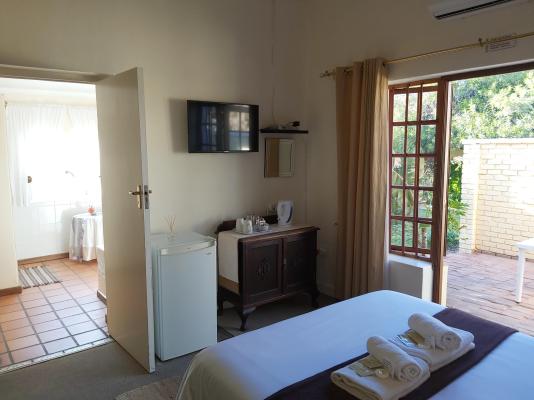 Room image 4