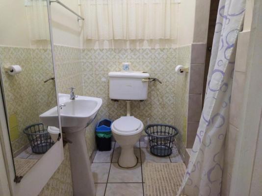 Room image 5