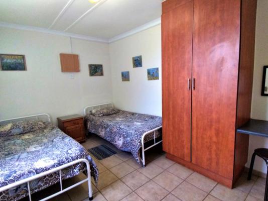 Room image 35